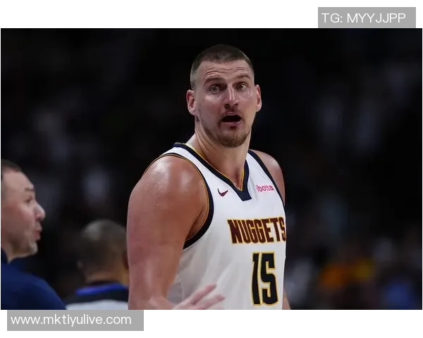 约基奇第三节神勇表现7投全中独得19分三节合计29分7篮板7助攻助球队强势反弹 约基奇第三节神勇表现7投全中独得19分三节合计29分7篮板7助攻助球队强势反弹