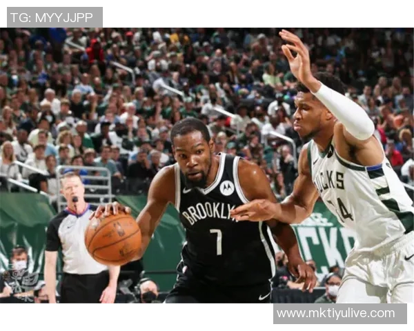 篮网队抵达澳门备战中国赛名宿卡特亲临助阵展现风采 篮网队抵达澳门备战中国赛名宿卡特亲临助阵展现风采