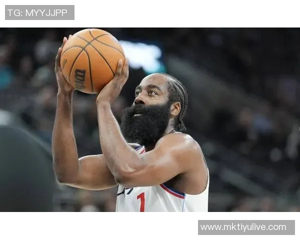 马克西赛季前五场场均352分追平哈登2019年辉煌表现