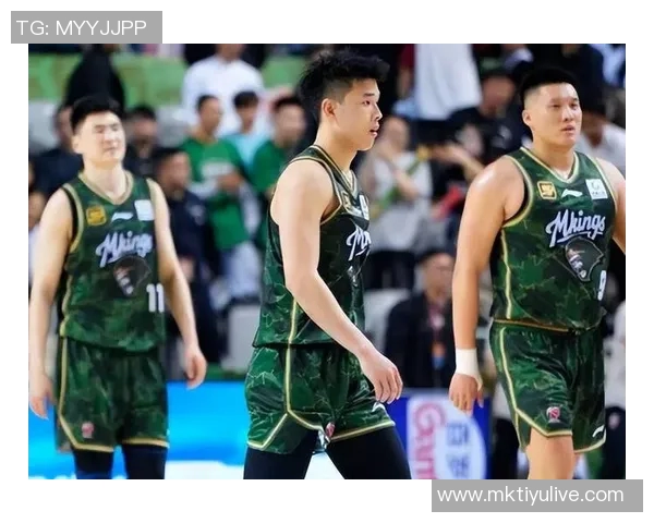 媒体人分析林葳与马健的相似之处及其成就对比引发热议