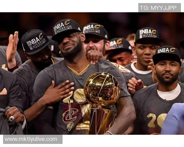 近十年NBA揭幕战回顾老詹球队频繁亮相两场加时大战引人瞩目